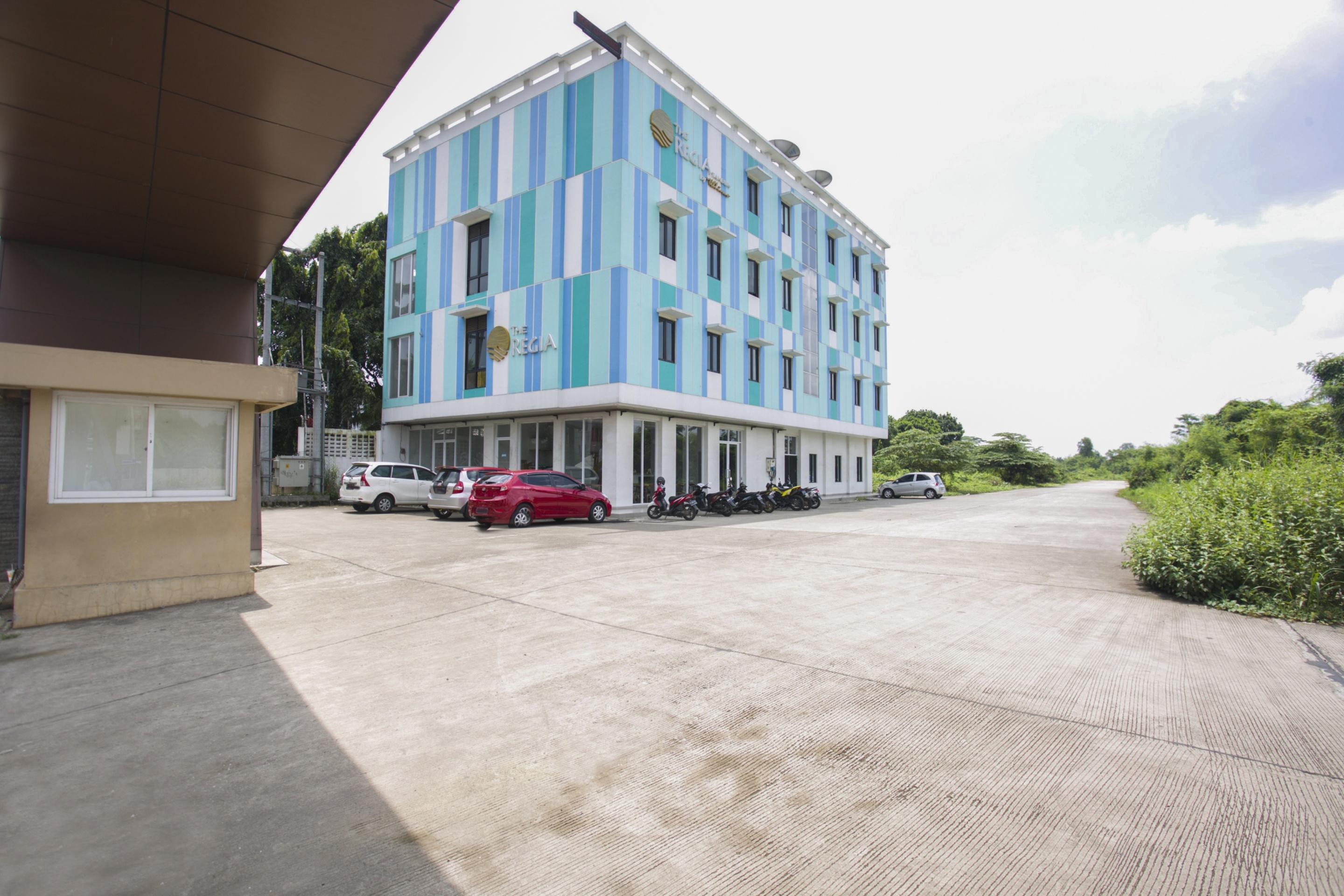 Collection O Bekasi Timur Near Gedung Juang Formerly Regia Tambun Bagian luar foto